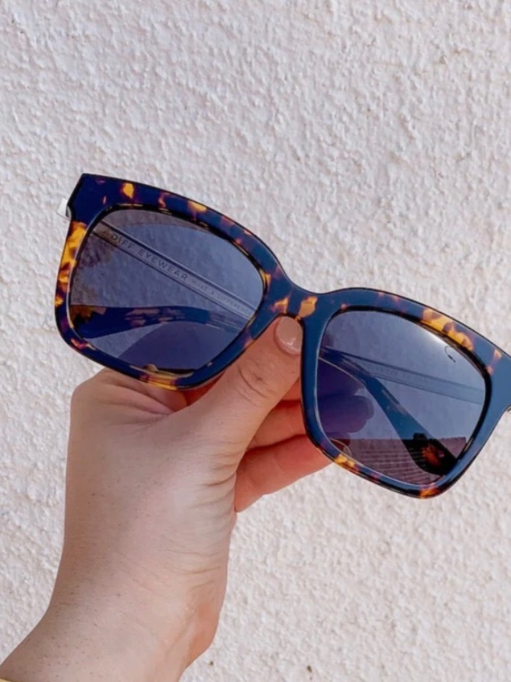 Diff Sunglasses - Bella